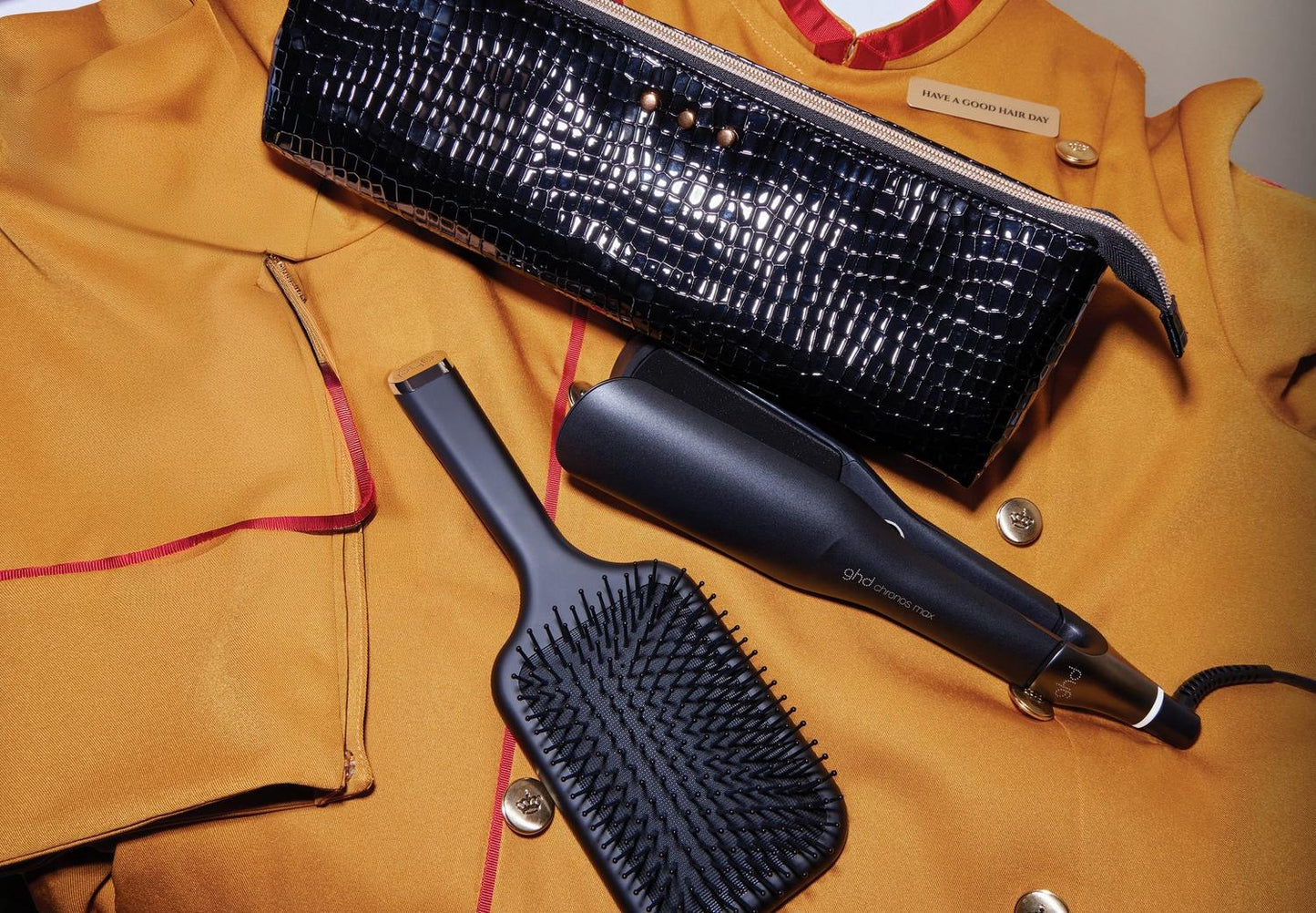 GHD CHRONOS MAX HAIR STRAIGHTENER GIFT SET WITH BAG & PADDLE BRUSH